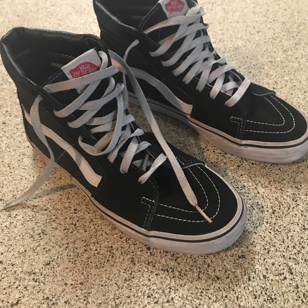 Shoes - Picture 3 of 5